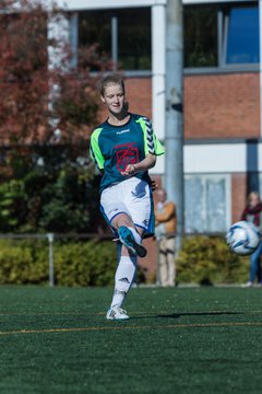 Bild 41 - B-Juniorinnen SV Henstedt Ulzburg - SG Weststeinburg : Ergebnis: 4:0